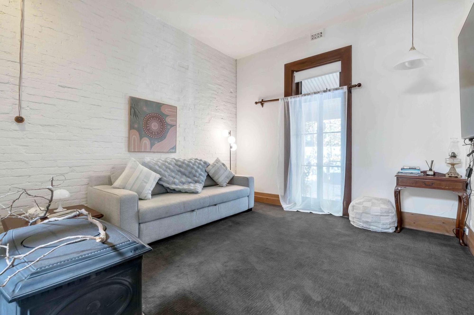 Holiday home Cozy Bluestone House In Norwood Perfect For Families And Their Pets